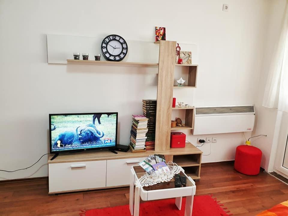 Appartement Stan Na Dan Loznica Extérieur photo